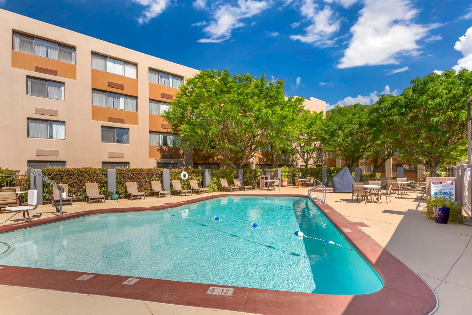 Best Western Plus Rio Grande Inn Albuquerque Buitenkant foto